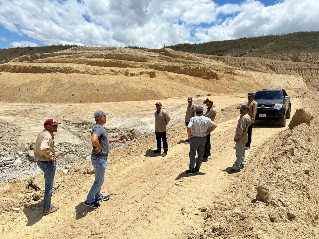 e3822a8f-f784-45b6-9dd1-1cd3278c3e70